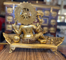 Charger l'image dans la galerie, Vintage Bronze Ganesha Statue Pose