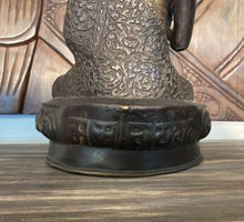 Charger l'image dans la galerie, Vintage Bronze Buddha Statue