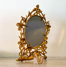 Charger l'image dans la galerie, Victorian Vintage Blooming Oval Vanity Mirror
