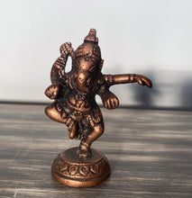 Charger l'image dans la galerie, Vintage Bronze Ganesha Statue