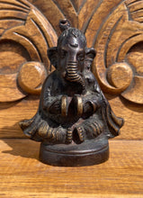Charger l'image dans la galerie, Vintage Bronze Ganesha Statue Hand Leg Closed