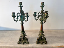 Charger l'image dans la galerie, French Bronze Four-Branch Flower Candle Holder Set – 2 Pieces
