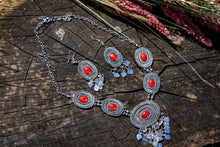 Charger l'image dans la galerie, Silver-Finished Brass Necklace with Murano Glass Accents-Red