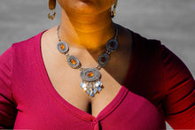 Charger l'image dans la galerie, Silver-Finished Brass Necklace with Murano Glass Accents-Orange