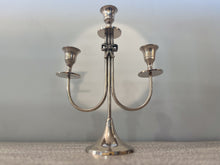 Charger l'image dans la galerie, Victorian Bronze Three-Branch Candle Holders-Bow
