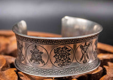 Charger l'image dans la galerie, Tibetan Silver Cuff-Mantras Engraved