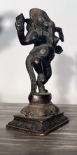 Charger l'image dans la galerie, Vintage Bronze Ganesha Statue Standing