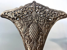 Charger l'image dans la galerie, Vintage Bronze Single Branch Candle Holders-Fan Shape (Light)