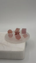 Charger et lire la vidéo dans la visionneuse de la Galerie, 7 pcs Chakra Platonic Sacred Crystal Geometric Set-Rose Quartz