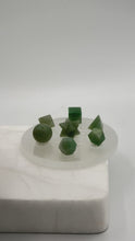 Charger et lire la vidéo dans la visionneuse de la Galerie, 7 pcs Chakra Platonic Sacred Crystal Geometric Set-Green Aventurine