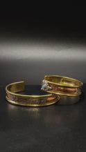 Charger et lire la vidéo dans la visionneuse de la Galerie, 3 Mixed Metal Mantra Bracelet-Thick Rim