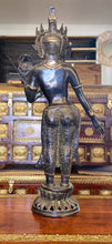 Charger l'image dans la galerie, Vintage Bronze Tara Statue