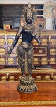 Charger l'image dans la galerie, Vintage Bronze Tara Statue