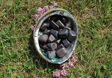 Charger l'image dans la galerie, Hematite Tumbled Stone
