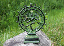 Charger l'image dans la galerie, Bronze Shiva Statue