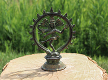 Charger l'image dans la galerie, Bronze Shiva Statue