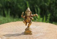 Charger l'image dans la galerie, Vintage Bronze Ganesha Statue