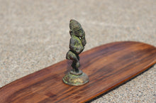 Charger l'image dans la galerie, Vintage Bronze Ganesha Statue