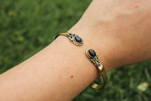 Load image into Gallery viewer, Gold Stone Healing Bracelet
