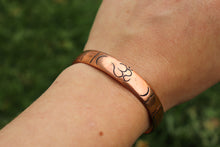 Load image into Gallery viewer, Om Copper Healing Bracelet