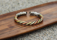 Charger l'image dans la galerie, 3 Metal Healing Bracelet