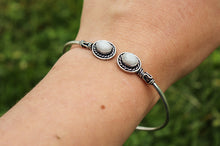 Load image into Gallery viewer, Moonstone Healing Bracelet