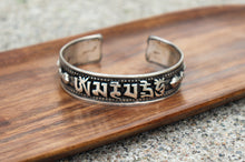 Load image into Gallery viewer, White Metal Mantra Healing Bracelet