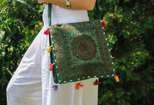 Charger l'image dans la galerie, Organic Hemp Cotton Medium Crossbody Bag-Green Mandala