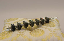 Charger l'image dans la galerie, Labradorite Chakras Wand