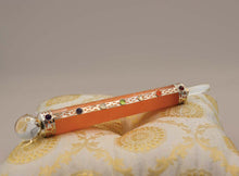 Charger l'image dans la galerie, Orange Selenite Chakras Wand