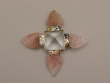 Charger l'image dans la galerie, Rose Quartz Arrow Energy Generator