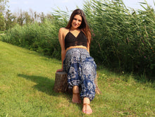 Charger l'image dans la galerie, Aladdin Pants