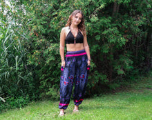 Charger l'image dans la galerie, Aladdin Pants