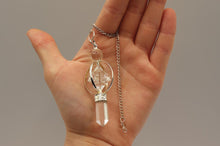 Charger l'image dans la galerie, Clear Quartz Pendulum Star