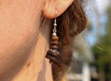 Load image into Gallery viewer, Vintage Dark Yak Bone Necklace & Earrings Set on Leather Rope- Folia Pendant