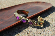 Load image into Gallery viewer, Amethyst Healing Bracelet