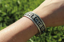 Load image into Gallery viewer, Turquoise Mantra Healing Bracelet