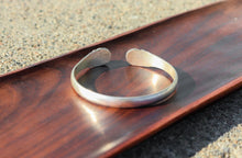 Load image into Gallery viewer, Red Carnelian Healing Bracelet