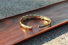 Load image into Gallery viewer, 3 Metals With Crystals Healing Bracelet