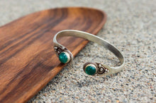 Load image into Gallery viewer, Fluorite Healing Bracelet