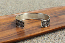 Load image into Gallery viewer, Turquoise & Coral Healing Bracelet