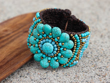 Load image into Gallery viewer, Turquoise Stone Flower Pattern Leather Bracelet