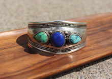 Load image into Gallery viewer, Turquoise & Lapis Lazuli Healing Bracelet