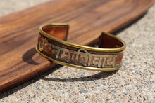 Load image into Gallery viewer, Coral & 3 Metal Mantra Healing Bracelet