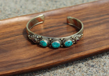 Load image into Gallery viewer, Turquoise & 3 Metal Healing Bracelet
