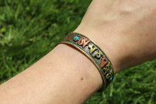 Load image into Gallery viewer, Turquoise & 3 Metal Mantra Healing Bracelet