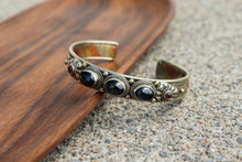 Load image into Gallery viewer, Black Obsidian & 3 Metal Healing Bracelet