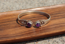 Load image into Gallery viewer, Amethyst Healing Bracelet