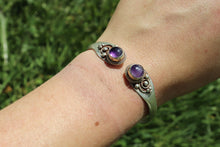 Load image into Gallery viewer, Amethyst Healing Bracelet