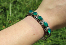 Load image into Gallery viewer, Fluorite Healing Bracelet